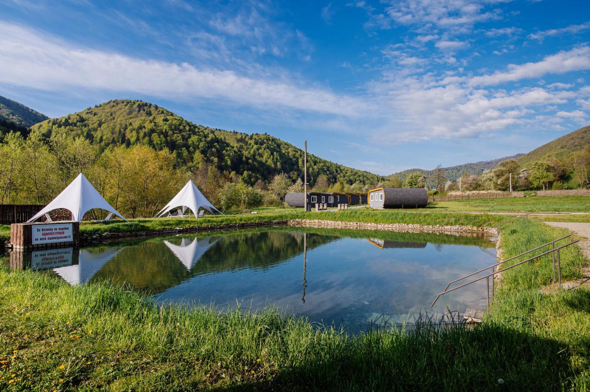 Рибничанка Hotel Skhidnytsia Kültér fotó